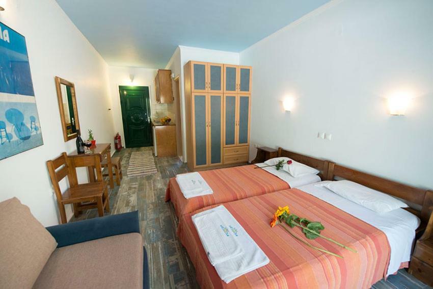 Ilios Hotel & Villas Geni  Bagian luar foto