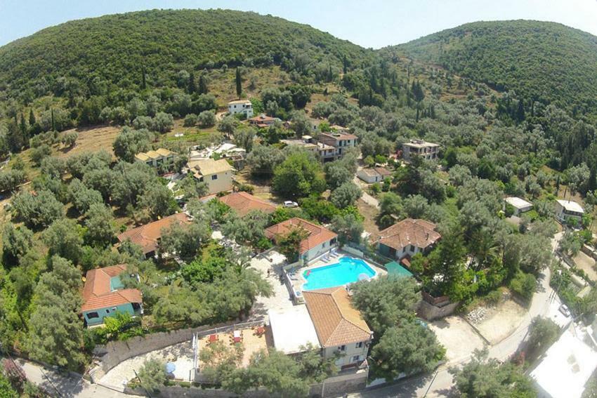 Ilios Hotel & Villas Geni  Bagian luar foto