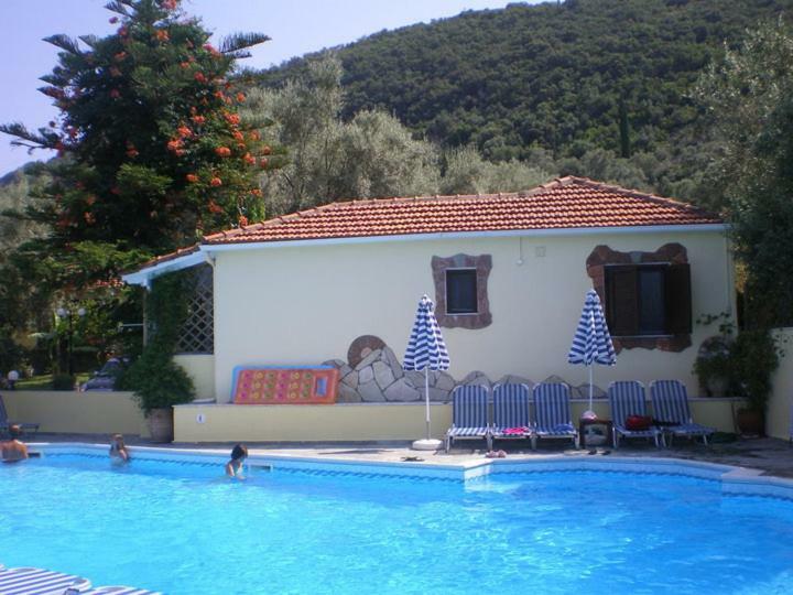 Ilios Hotel & Villas Geni  Bagian luar foto